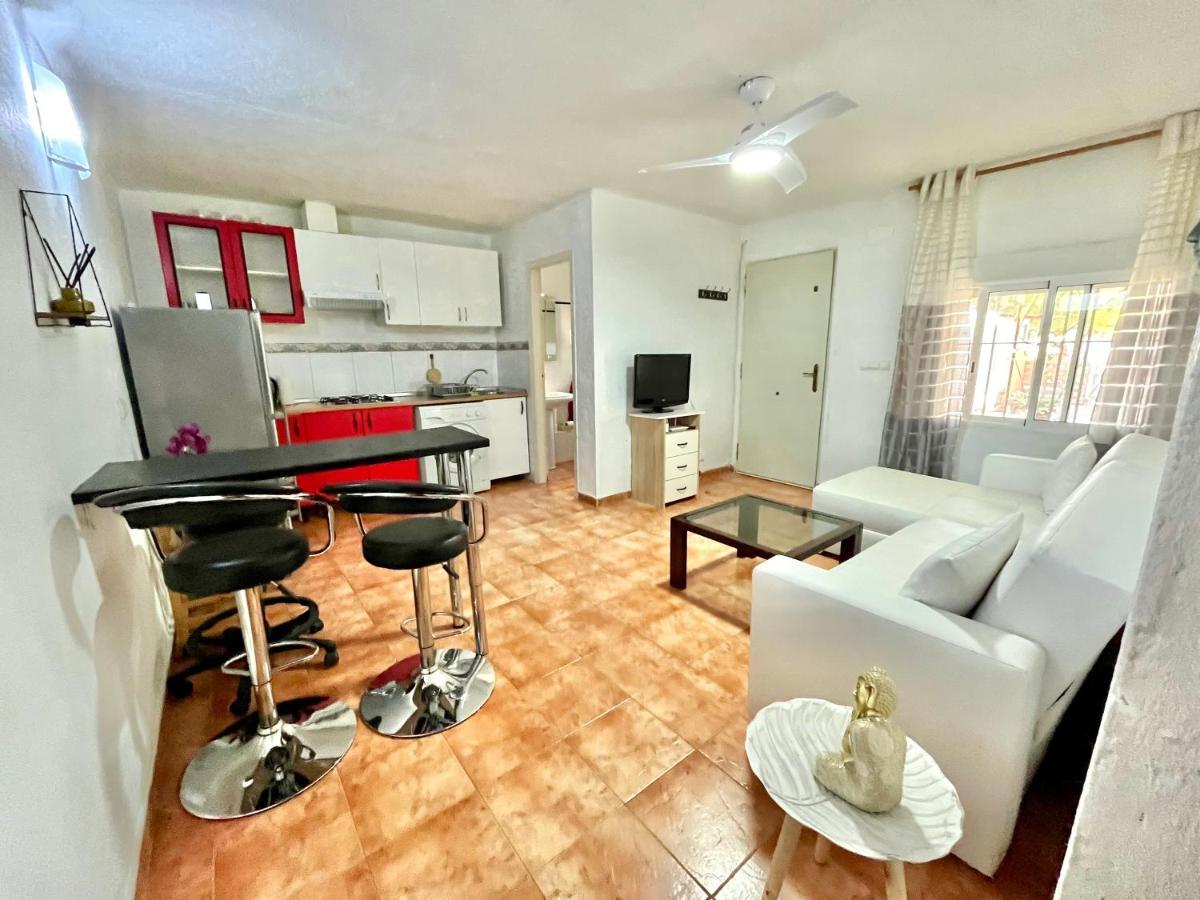 Estudio Adosado Acogedor Con Jardin, Barbacoa Y Parking Privado Alicante Exterior foto