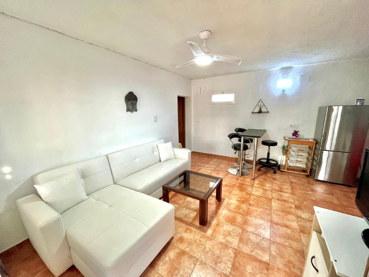 Estudio Adosado Acogedor Con Jardin, Barbacoa Y Parking Privado Alicante Exterior foto